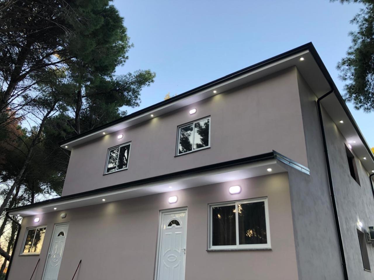 Vila Topi Vlorë Exterior foto
